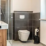 4 Bedroom Stunning In Prázdninový dům Jesendorf
