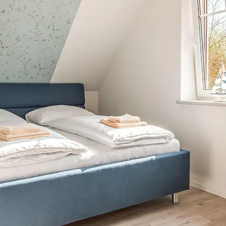 Holiday home 4 Bedroom Stunning In