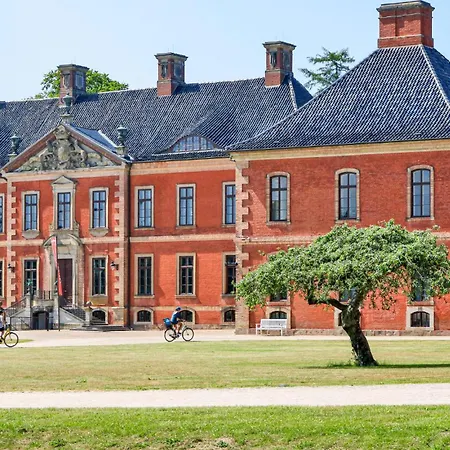 Сasa de vacaciones 4 Bedroom Stunning In Jesendorf