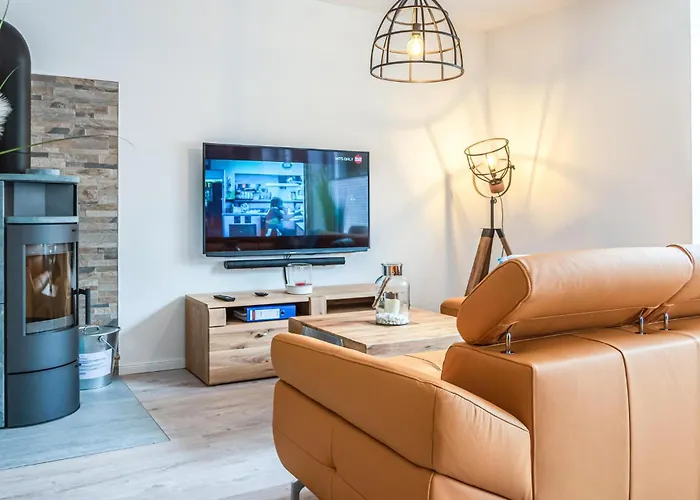 4 Bedroom Stunning In *