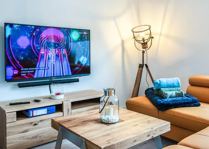 4 Bedroom Stunning In بيت للعطل
